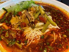 -全牛匠·乐山跷脚牛肉(新中关店)