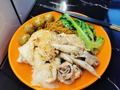 手撕鸡捞面加牛筋丸-亞婆井·劲抽面食(铂顿城店)