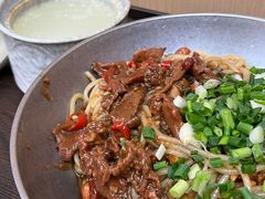 -粉观右江西鲜辣米粉(天地店)