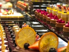 -万达文华酒店·48F云端窗景美食汇自助餐厅