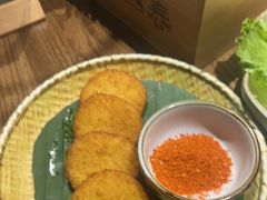 -野山舂·贵州现舂酸汤火锅(鸿通城店)