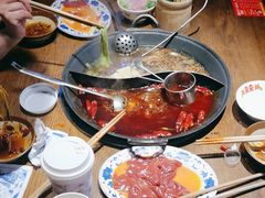 -萍姐火锅·公路夜市(武汉首店)