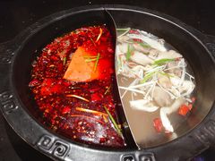 -宽板凳老灶火锅(簋街店)