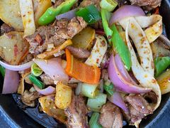 -撒拉人家.酸菜牦牛肉火锅