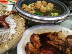 -鑫皇朝酒店(建设一路店)