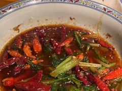 -洞庭土菜小炒馆(易发广场店)