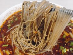 -崇州余荞面(落虹桥店)