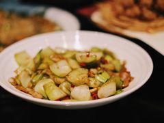 生炒上海青菜梗-茶叁酒肆·楚味江湖(菱角湖店)