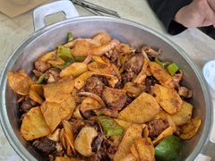 -尕有炕锅烤羊肉