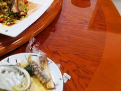-鸿运美食府