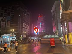 -观音桥步行街