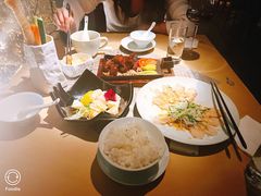 -穹六人间 people 6(岳阳路店)
