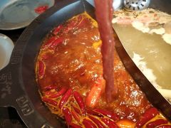 -三个四川人火锅(华联商厦店)