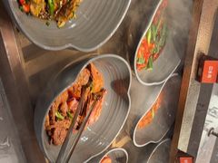 -山焱·炭火自助烤肉(周浦万达店)