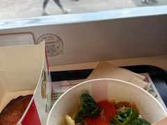 -肯德基(洛川店)