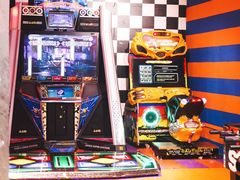-不可思议减压馆·解压博物馆·摔碗发泄·团建定制
