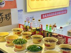 -黔二妞地摊火锅(龙华清湖店)