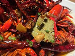 -爱碗亭·鲜炒湖南菜(壹城中心店)
