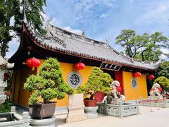 -龙华寺