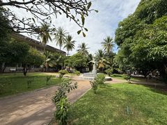 -吐斯廉屠杀博物馆