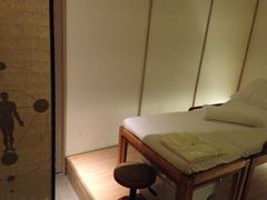 -常乐·对症推拿(解放碑英利大融城店)