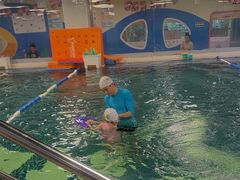 -蓝旗亲子游泳(范湖万达广场店)