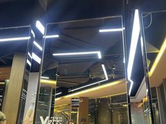 -威克健身游泳(万菱汇店)
