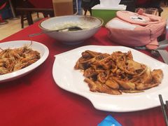 -侬佳蒸菜馆(听潮店)