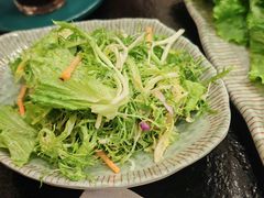 -臻牛烤肉