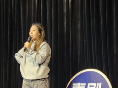 -喜剧部落脱口秀(三里屯店)