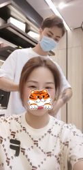 -HAIR CORNER