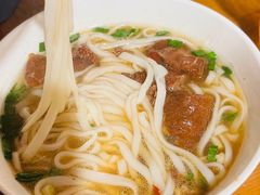 -矮子粉店1985·长沙米粉(湘春路店)
