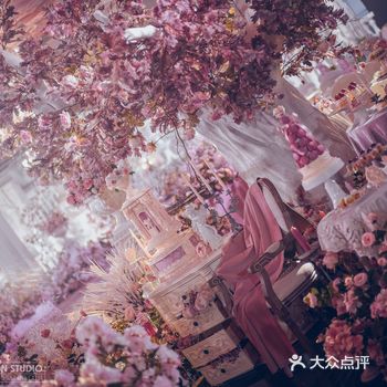 粉色巴洛克宫廷婚礼｜甜品台设计