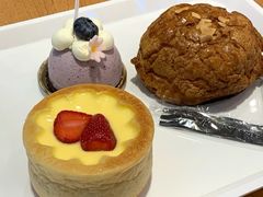 草莓布丁面包-85度C(南京珠江华海店)