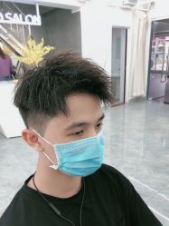 点击看大图 -COMO SALON 烫染可茉发型