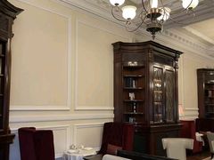 -Salon de Ville浦江汇(上海外滩华尔道夫酒店店)