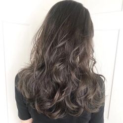 -变画·发型STUDIO