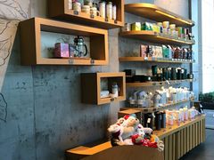 -星巴克臻选(深圳嘉里建设广场店)