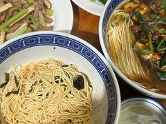 -沪西老弄堂面馆(定西路店)