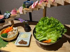 -山川小町·极番烧肉(新地假日广场店)