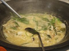 -陈大锅·岳阳鱼馆·地道岳阳菜(美食街店)