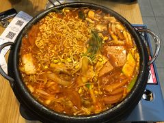 部队火锅-李先生的首尔小馆(松江启源广场店)