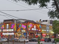 -路边边.炒菜烧烤.音乐餐厅(良乡长虹店)