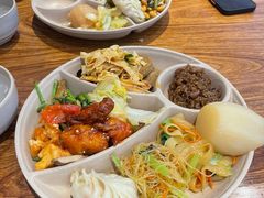 白萝卜-素满香·食养自助(建邺万达店)