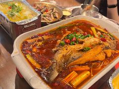 -神府路壹号·海鲜烧烤·砂锅粥·锅物(三坊七巷店)