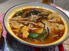 -丽丽三鲜螺蛳粉(田林路店)