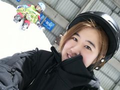 -乔波室内滑雪场