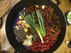 -周幺妹重庆老火锅(银泰城总店)