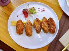 香烤翅中-LUCCA卢卡西班牙海鲜饭(远洋广场店)