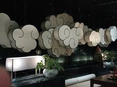 -新盈光·云会所(百丈东路店)